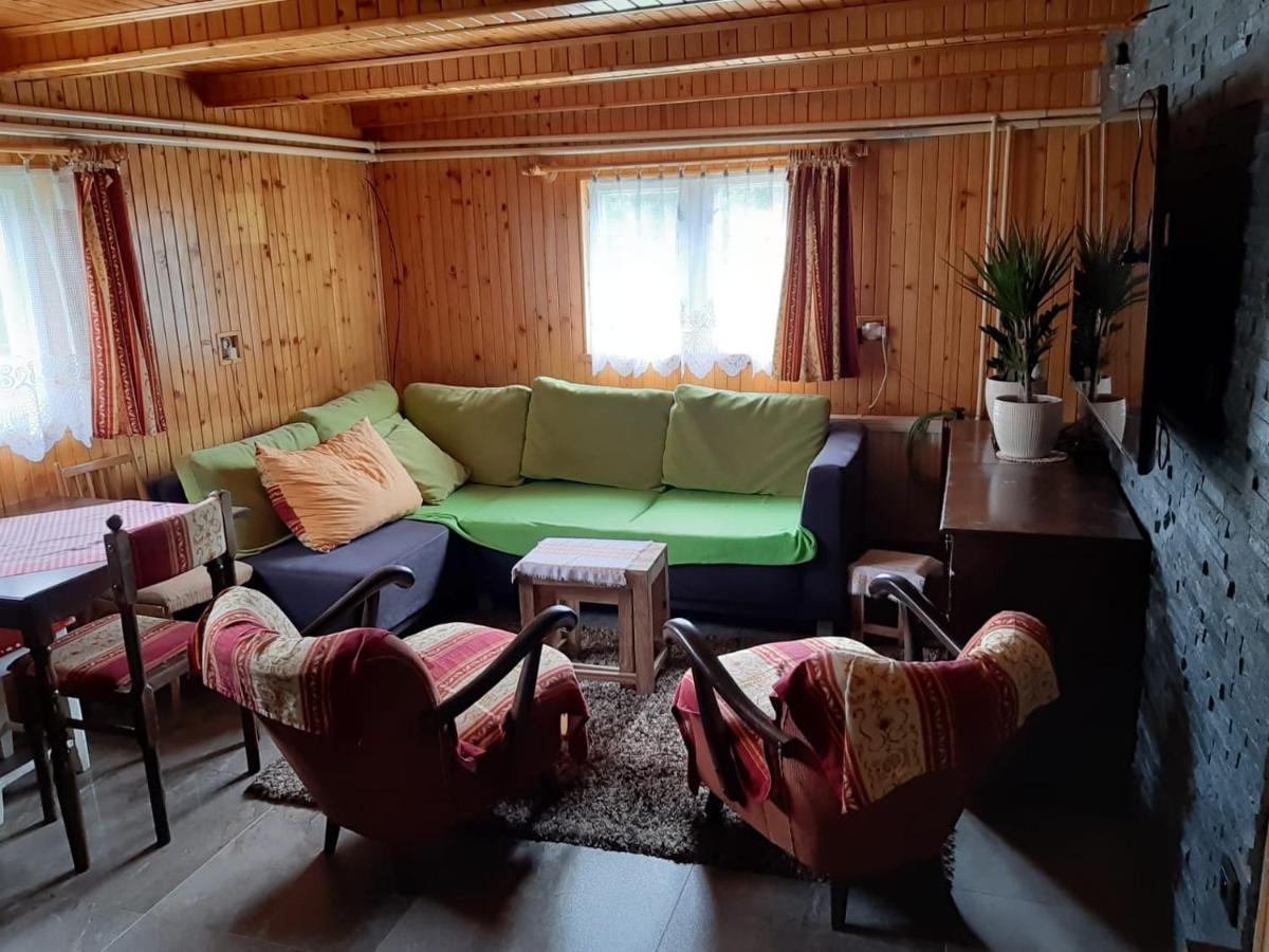Villa Fleurs de Mýto à Mýto pod Ďumbierom Extérieur photo